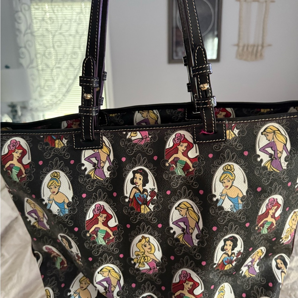 Disney Princess Black Tote Bag - Picture 3 of 5